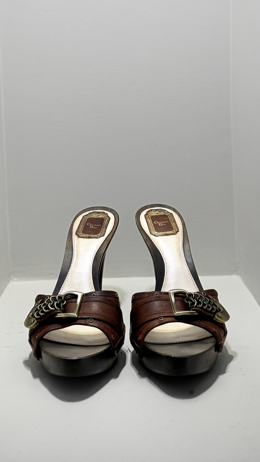 DIOR 2007 ROMANTIQUE WOODEN CHAIN CLOGS 40