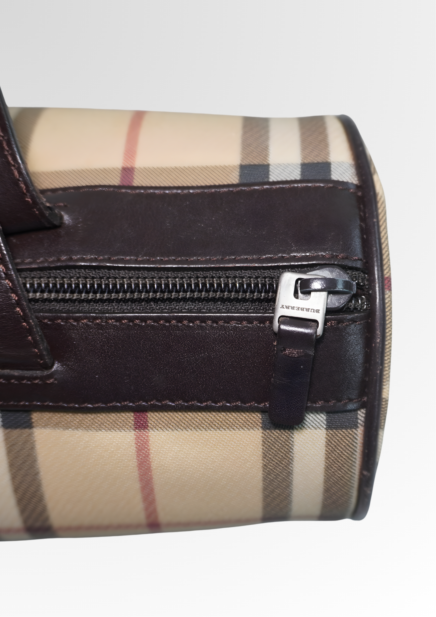 BURBERRY HOUSE CHECK MINI BARREL HANDBAG