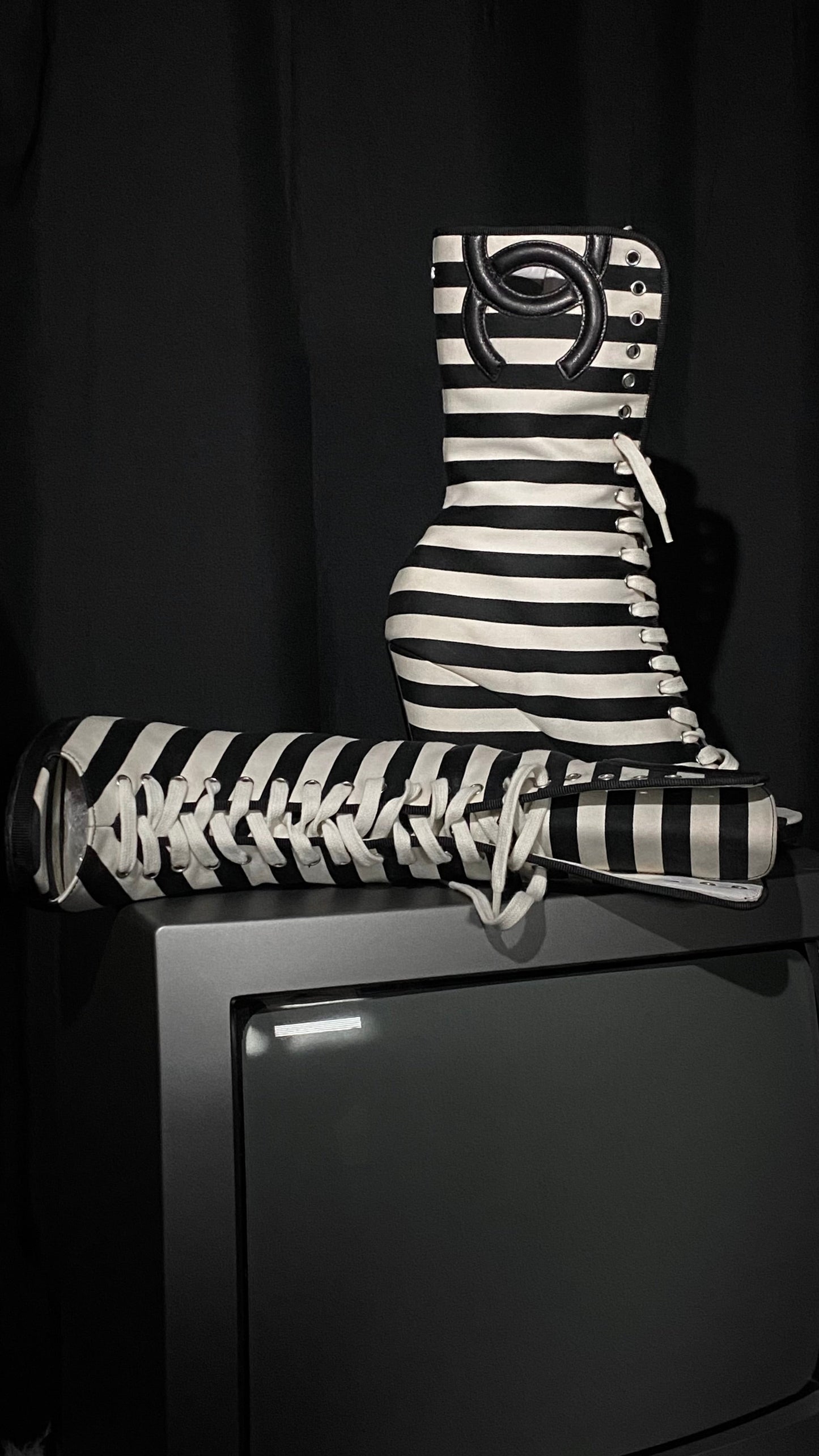 CHANEL CRUISE 2010 STRIPED WEDGE BOOTS 37