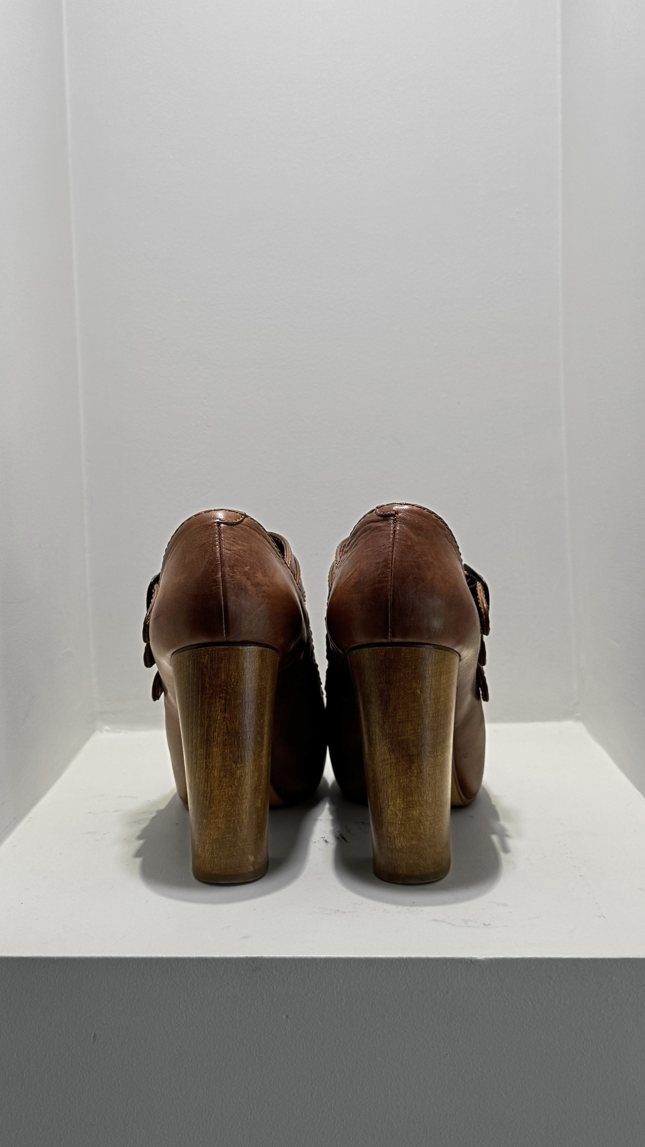 CHLOÉ 2004 SILVERADO HEELED BOOTS 38